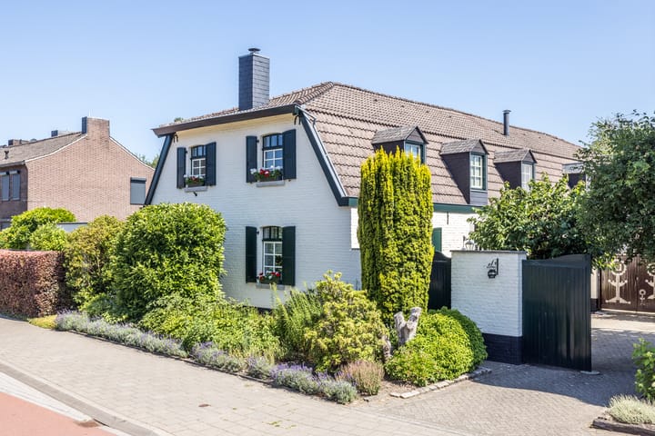 Photo of property Lemiers-Rijksweg 35, Lemiers
