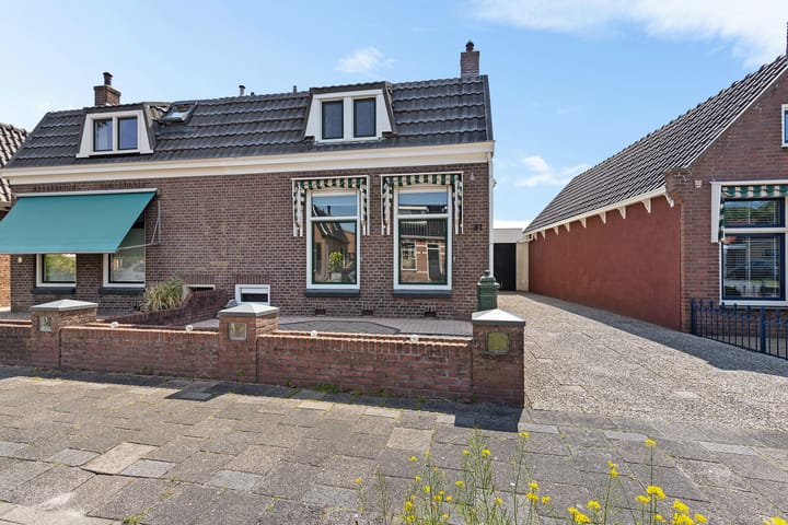 Lemmerweg 51 in Sint Nicolaasga