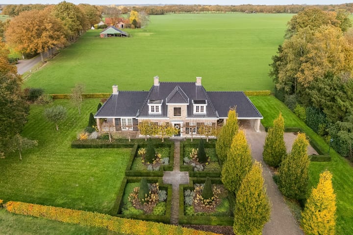 Lemselosestraat 25 in Weerselo