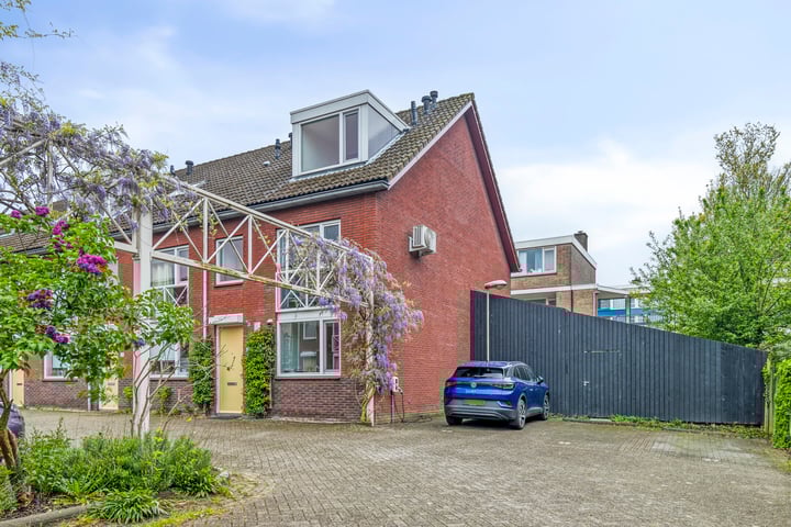 Leni Sarishof 22 in Rotterdam