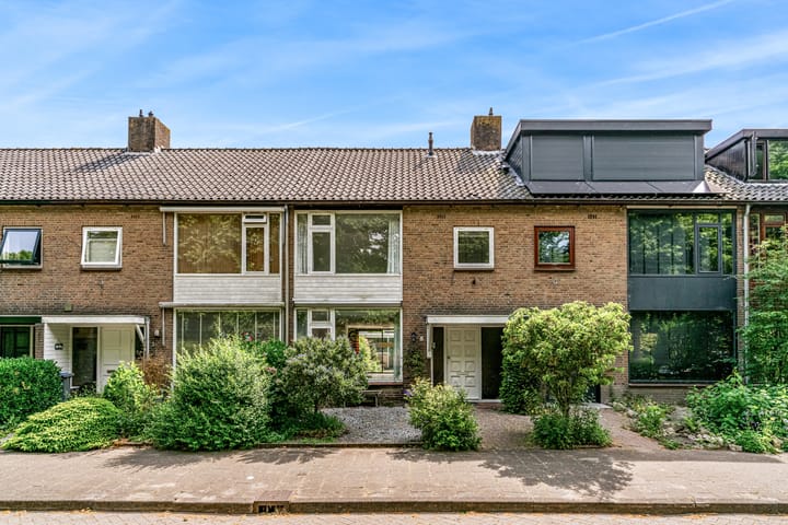 Photo of property Leopoldlaan 5, Uithoorn
