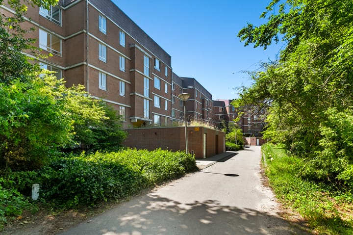 Leusdenhof 366 in Amsterdam