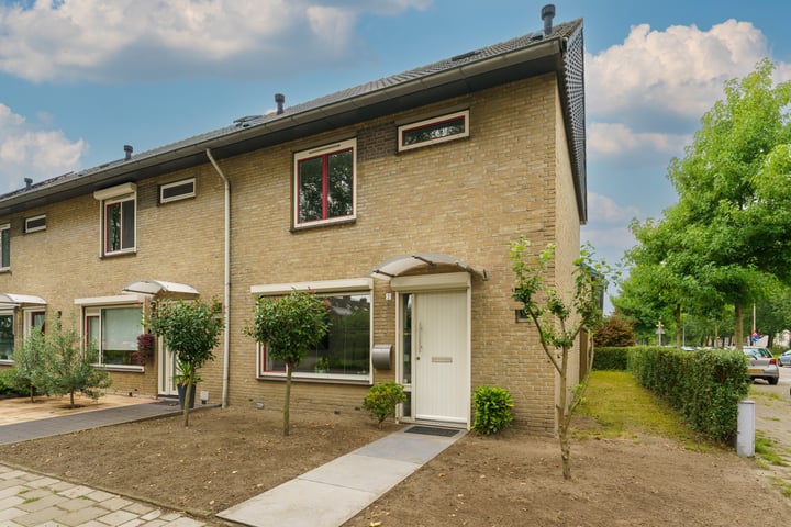 Leuvenlaan 2 in Eindhoven