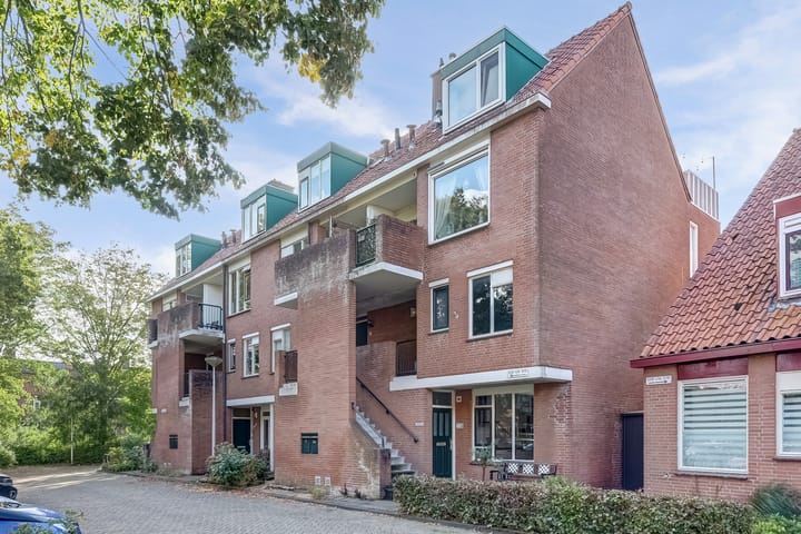 Foto van woning Libelleveen 230, Spijkenisse