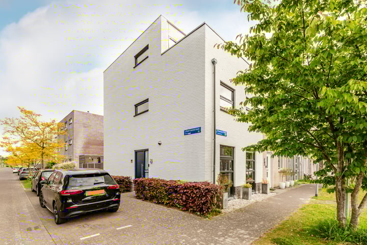 Libertasstraat 11 in Almere foto
