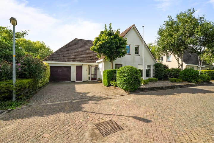 Photo of property Lichtbaaklaan 2A, Den Helder