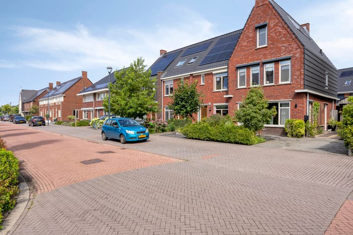 Photo of property Lijnpad 61, IJsselmuiden