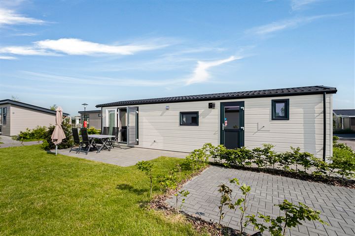 Lijsbeth Tijsweg 7-140 in Berkhout Foto