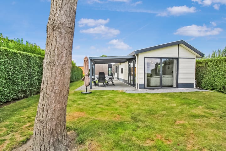 Lijsbeth Tijsweg 7-62 in Berkhout foto