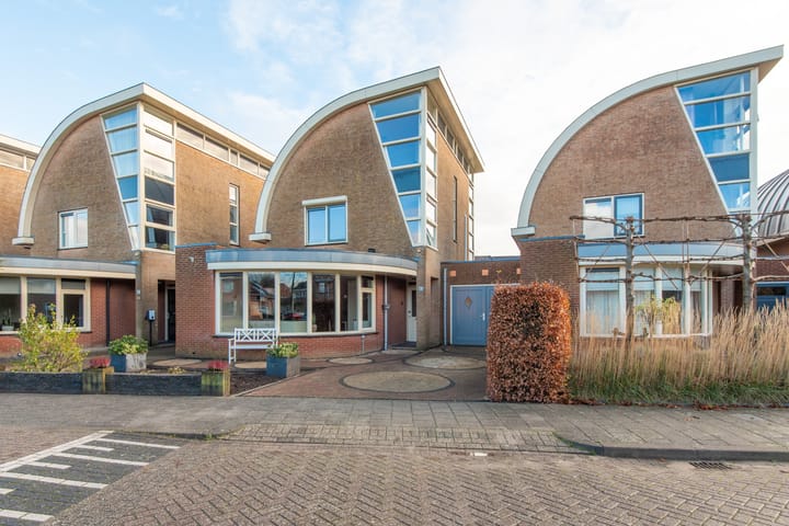 Lijster 83 in Spanbroek