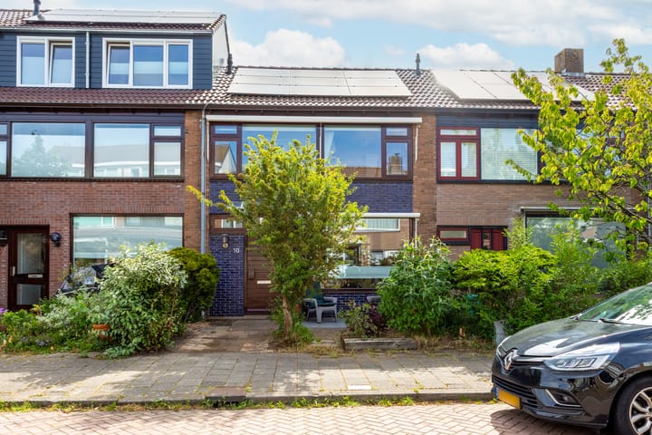 Lijsterbeslaan 10 in Castricum