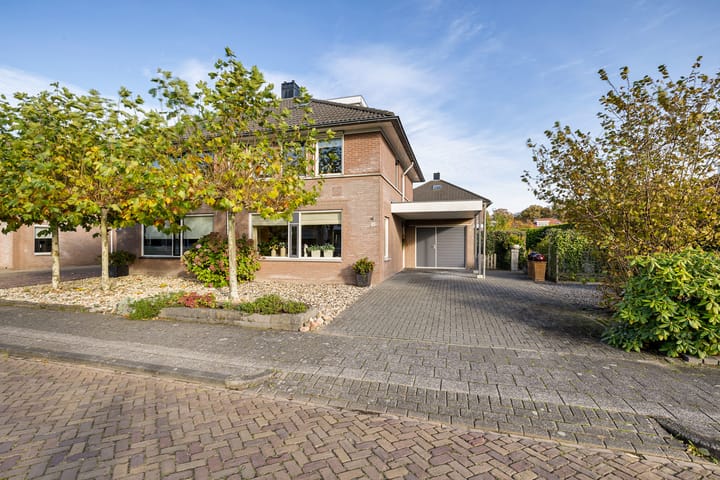Photo of property Lijsterbeslaan 10, Heerenveen
