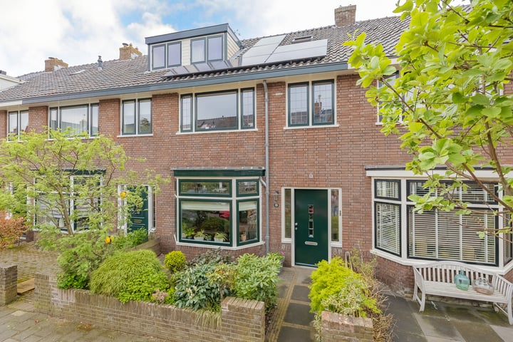 Lijsterbeslaan 23 in Beverwijk