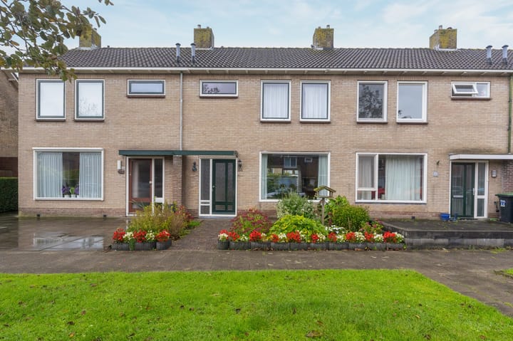 Photo of property Lijsterbeslaan 24, Abbekerk