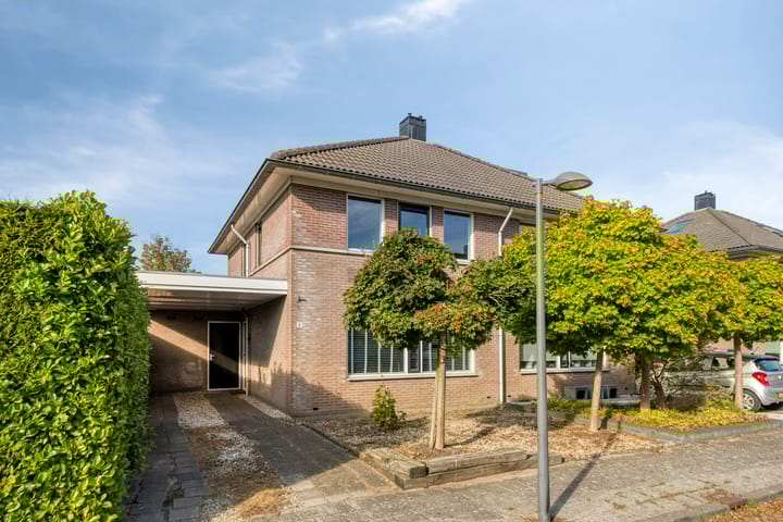 Lijsterbeslaan 8 in Heerenveen