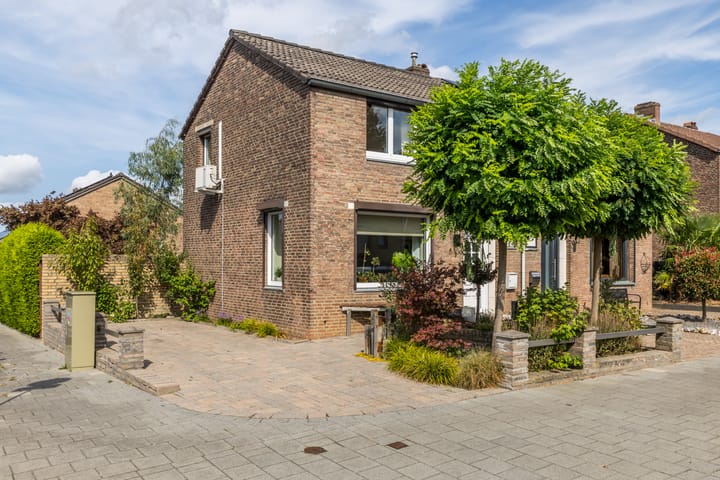 Lijsterbesstraat 18 in Brunssum
