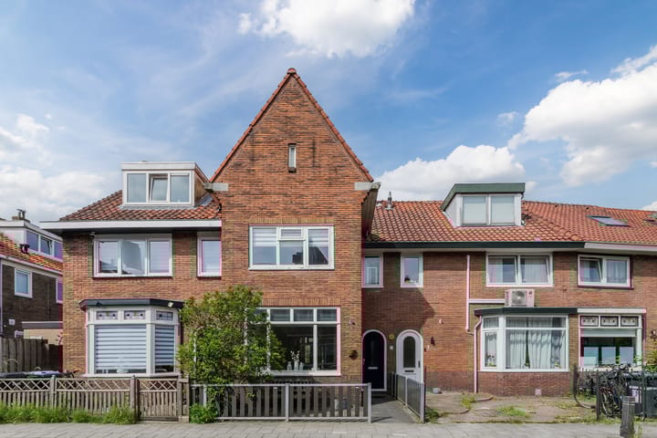 Lijsterbesstraat 3 in Zaandam foto