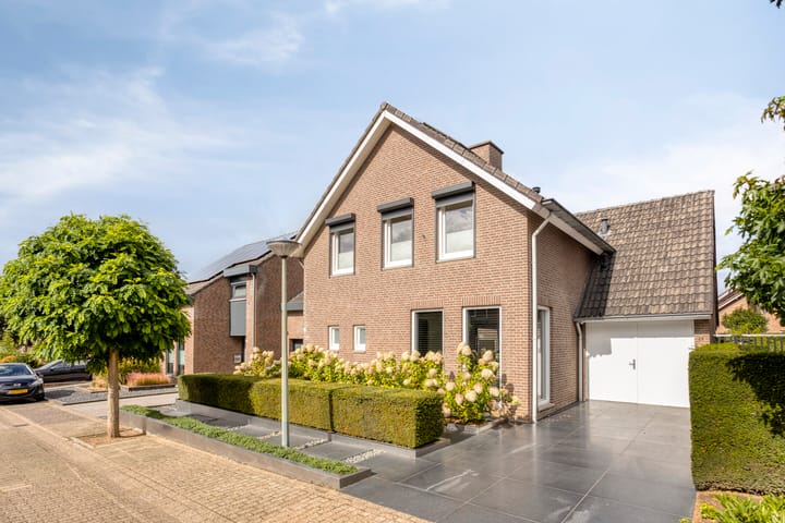 Lijsterhof 7 in Elsloo