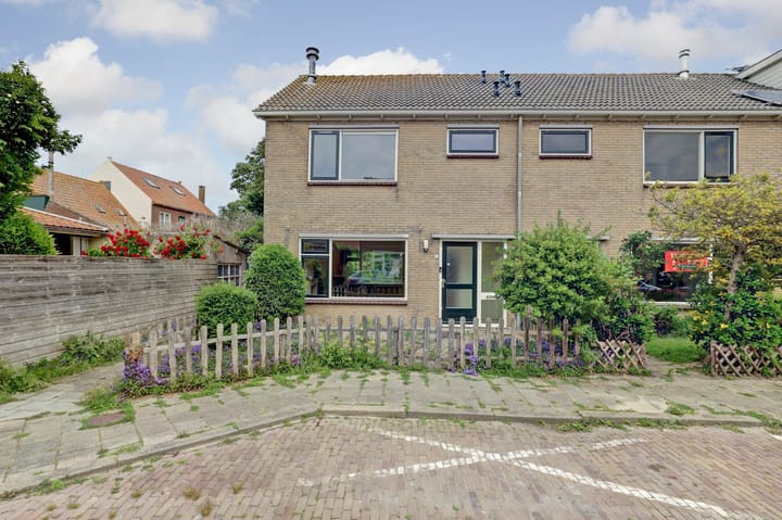 Lijsterhofstraat 1 in Domburg