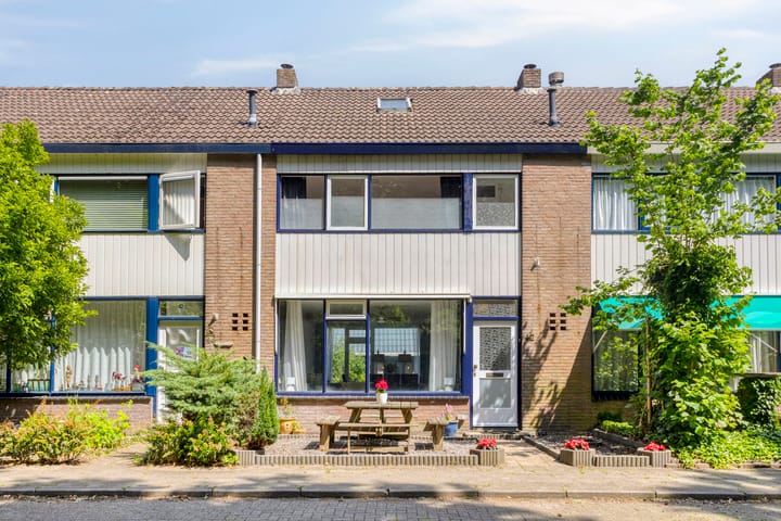 Lijsterstraat 42 in Vaassen