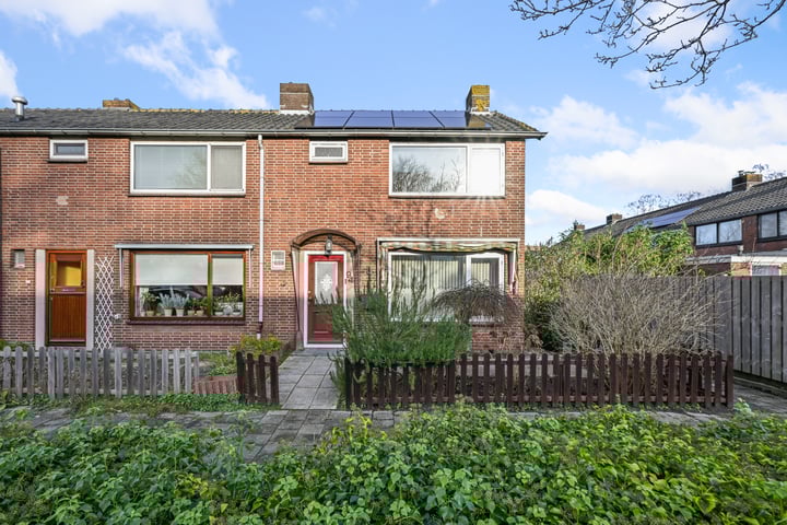 Photo of property Lijsterstraat 94, Wormerveer