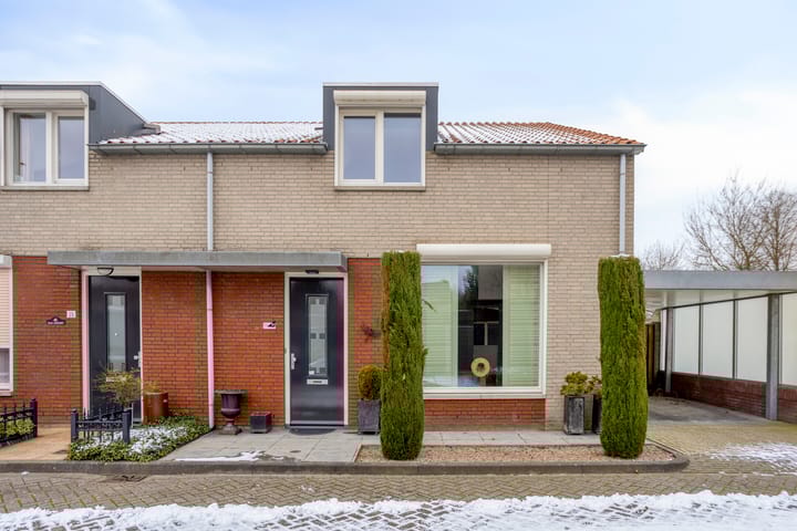 Lindanusstraat 27 dans Helden photo