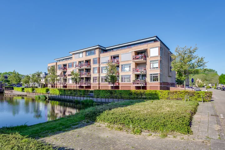 Lindehof 50 in 's-Gravendeel