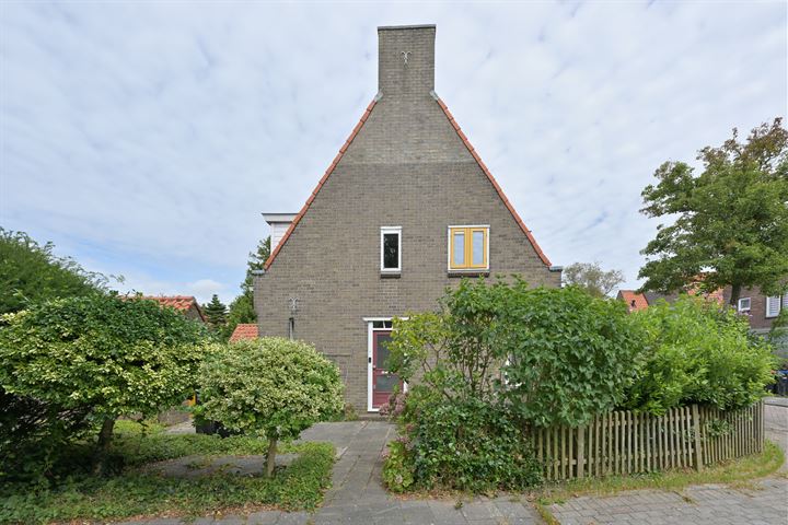 Lindelaan 12 in Krommenie