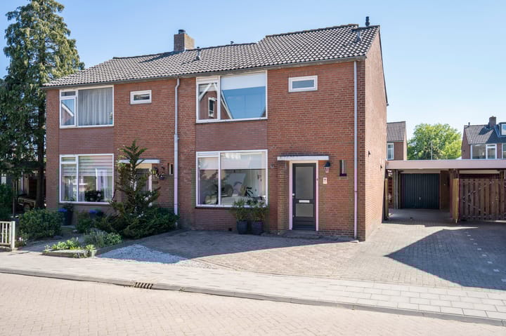 Lindelaan 6 in Vuren
