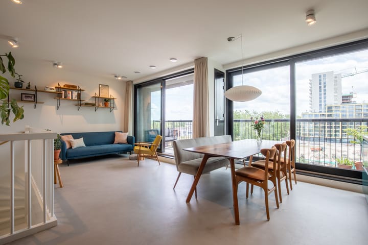 Photo of property Lindenhoevestraat 71, Amsterdam
