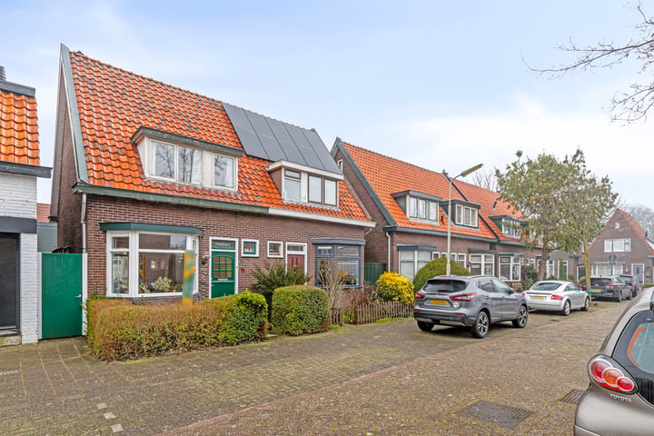 Lindenlaan 13 in Wormerveer