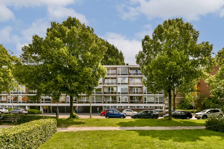 Lindenlaan 527 in Amstelveen