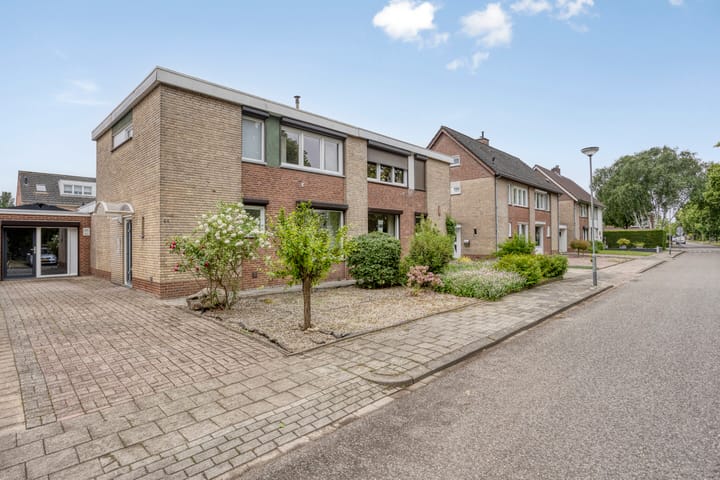 Lindenlaan 66 in Bunde photo