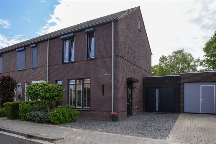 Photo of property Linderveld 15, Neeritter