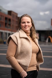 Foto van Lindsay Trilsbeek, Administratief Medewerker bij Alpina Dronten (Voorheen Sinke Dronten)