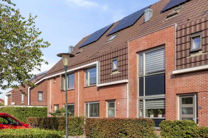 Lingegraaf 7 in Elst foto
