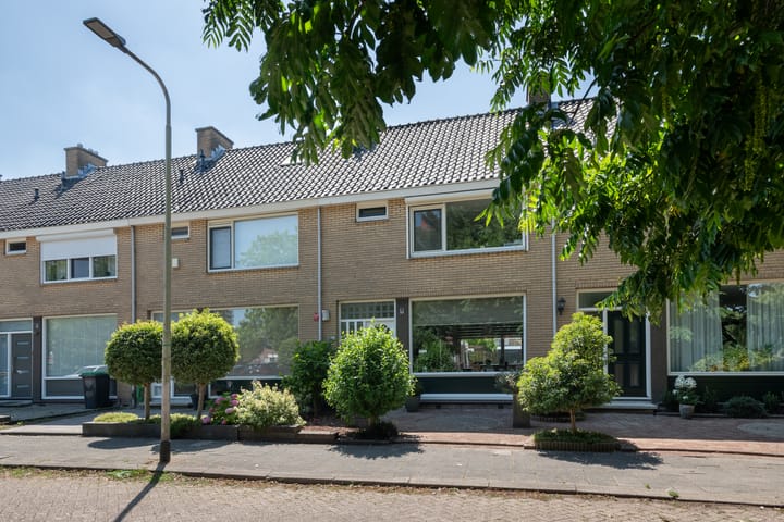 Lingestraat 6 in Ridderkerk