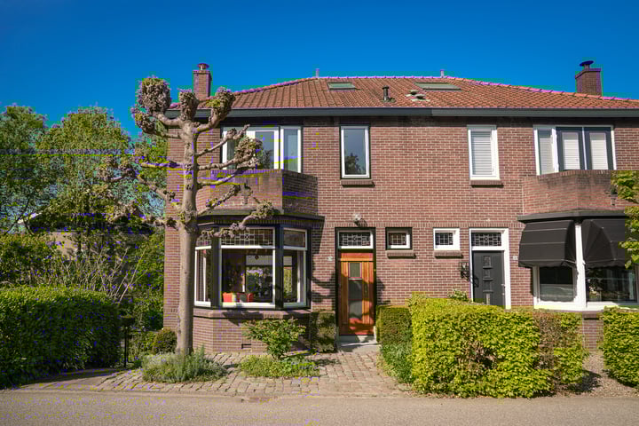 Lingsesdijk 120 in Gorinchem
