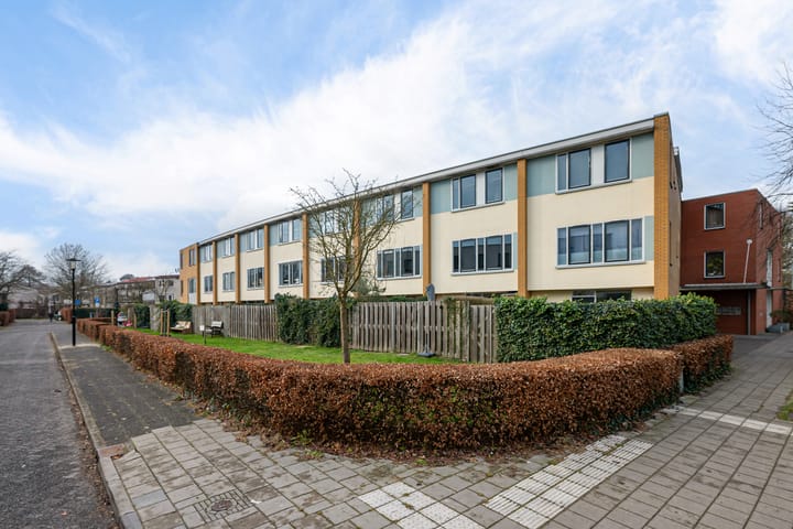 Photo of property Linnaeus-serre 3, Amersfoort