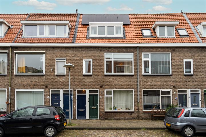 Linnaeusstraat 12-BS in Utrecht