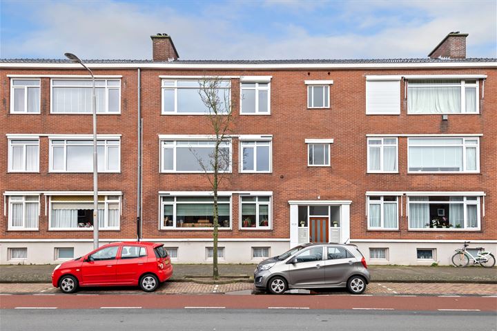 Linnaeusstraat 127 in IJmuiden