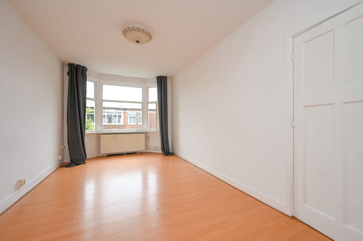 Linnaeusstraat 156 in 's-Gravenhage foto