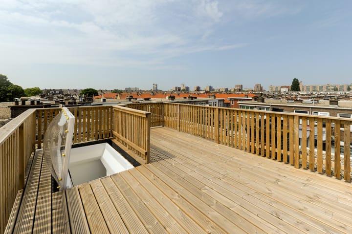 Linnaeusstraat 213 in 's-Gravenhage