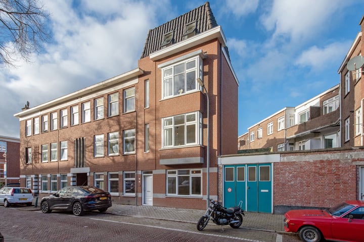 Linnaeusstraat 3 in 's-Gravenhage