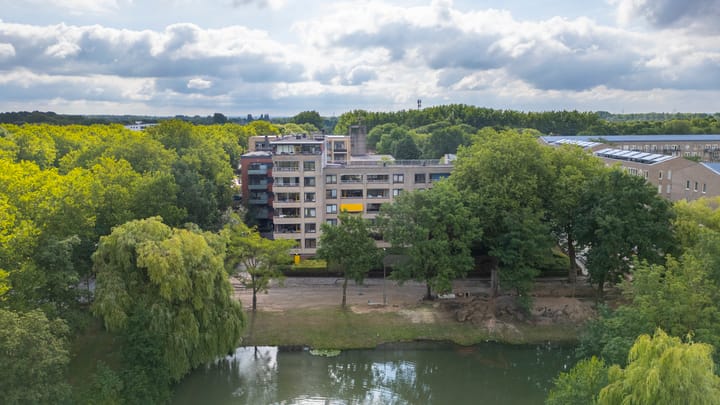 Linschotensingel 1A-G in Utrecht