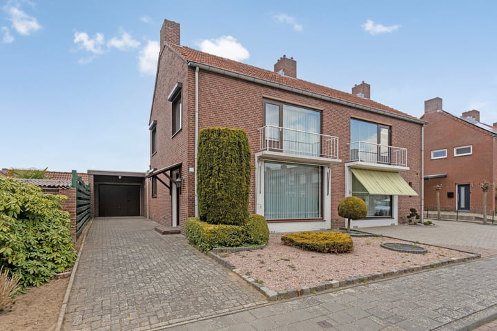 Photo of property Linssenkampweg 12, Vlodrop