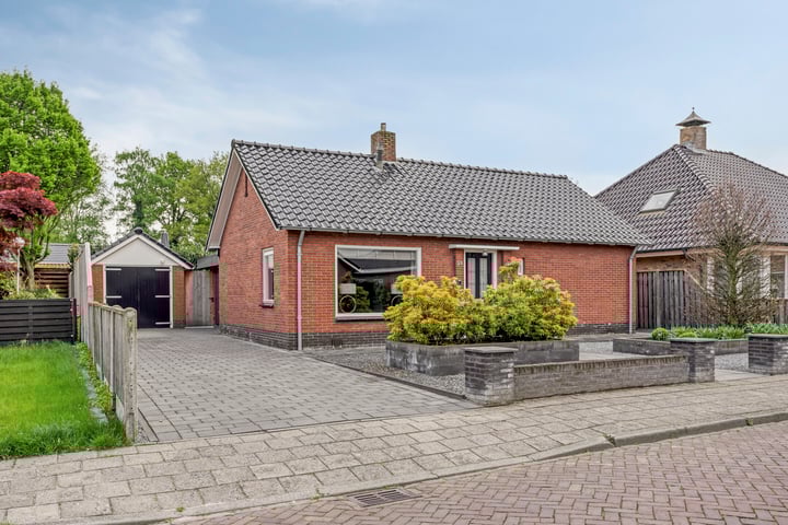 Linthorstlaan 33 in Vriezenveen