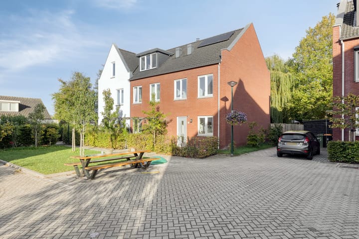 Lion Cachethof 20 in Vreeland