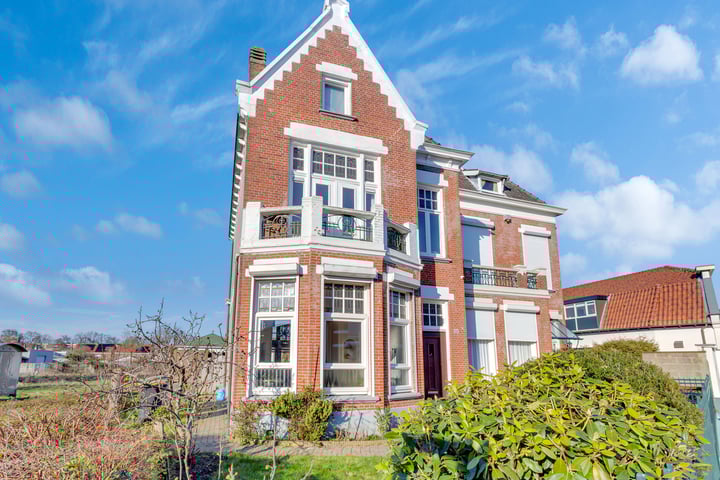Photo of property Lipperkerkstraat 101, Enschede