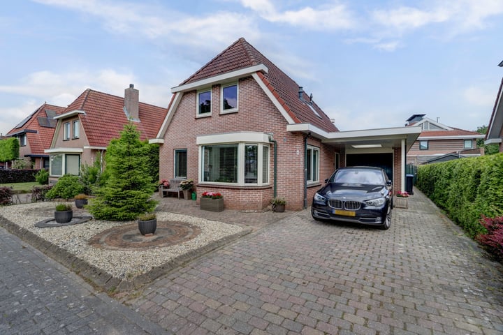 Lire 4 in Dronten foto